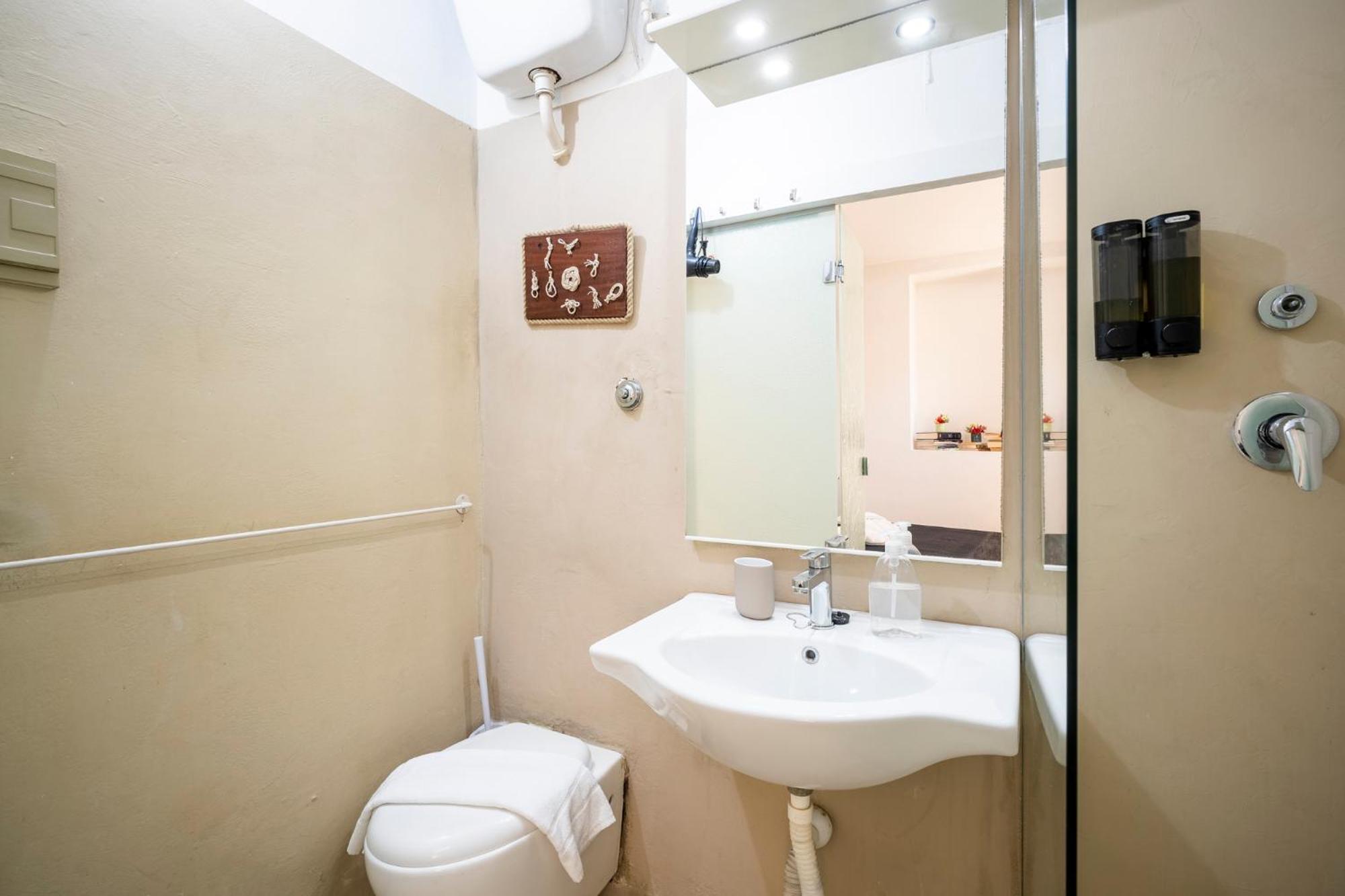 11 Duomo - Monolocale Caratteristico Apartment Firenze Bagian luar foto