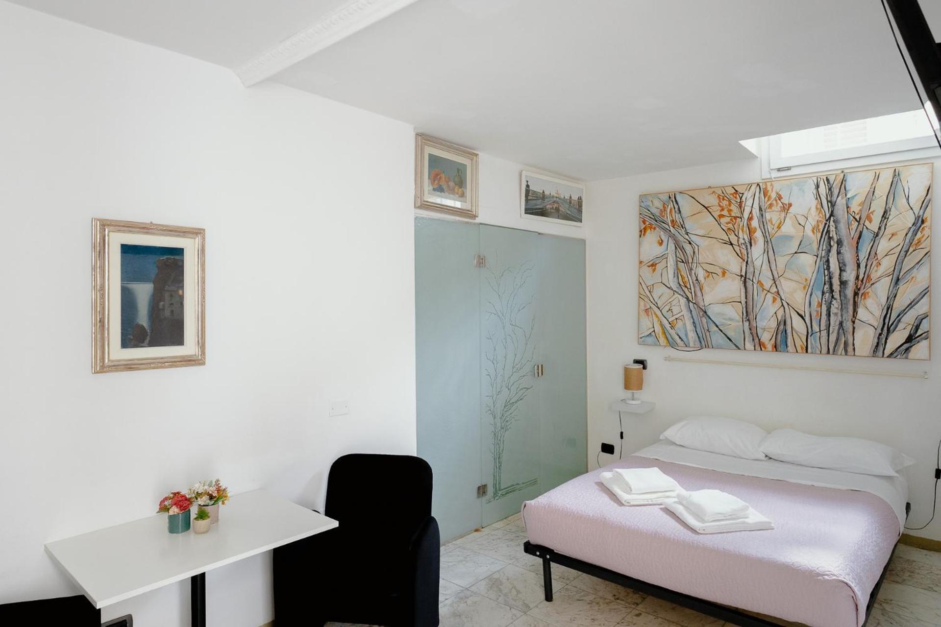 11 Duomo - Monolocale Caratteristico Apartment Firenze Bagian luar foto